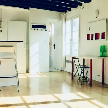Cosy 25 Sqm Studio In Heart Of Paris Exterior photo